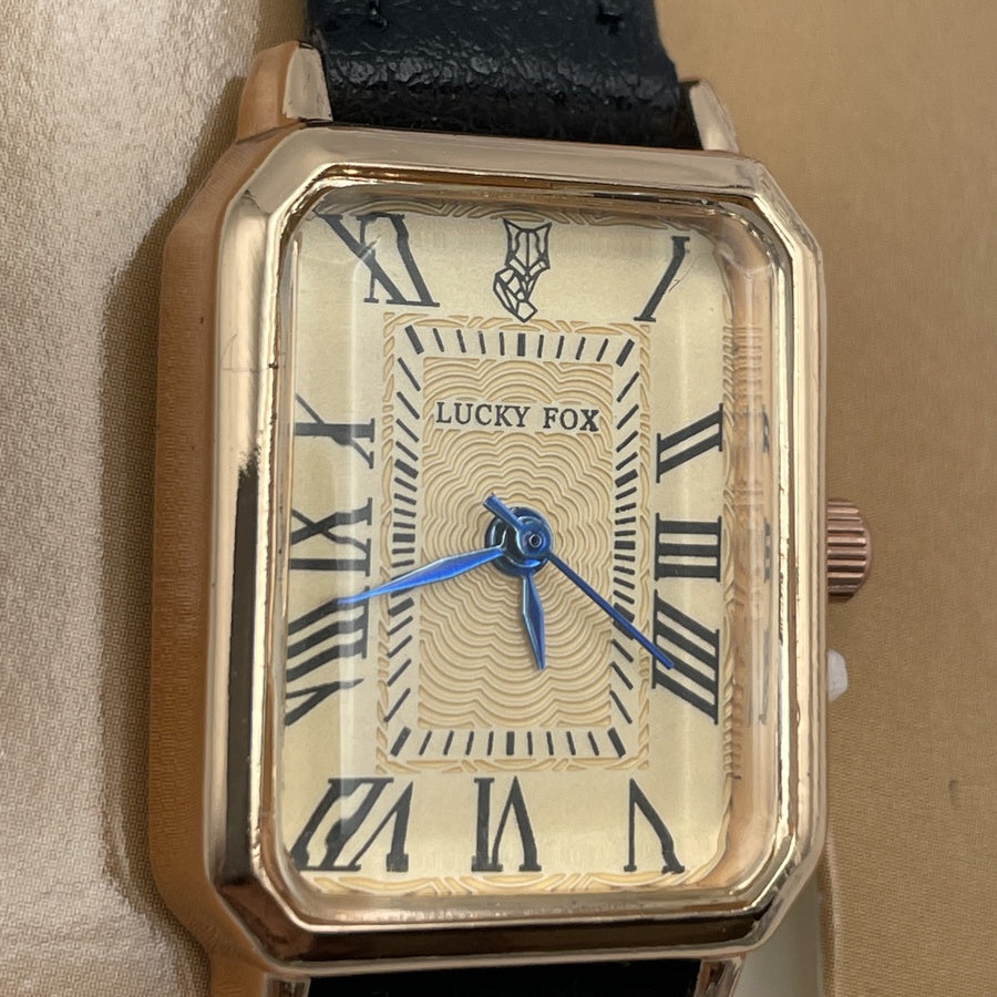 'نسائية' Lucky Fox Carré Romaine Noire + توصيل مجاني🚚