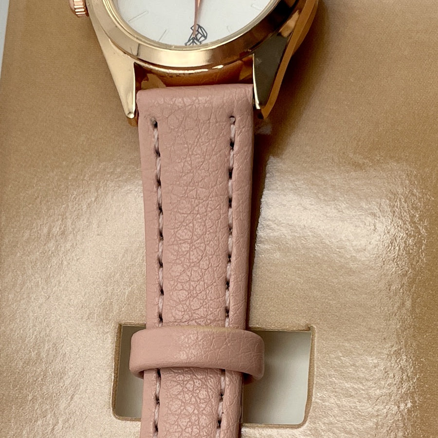 'نسائية' Lucky Fox Rose Simple Rond + توصيل مجاني🚚