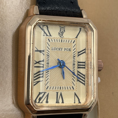 'نسائية' Lucky Fox Carré Romaine Noire + توصيل مجاني🚚